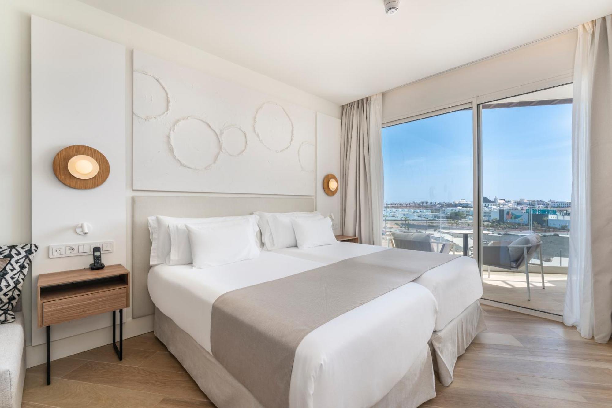 Отель Barcelo Playa Blanca Экстерьер фото